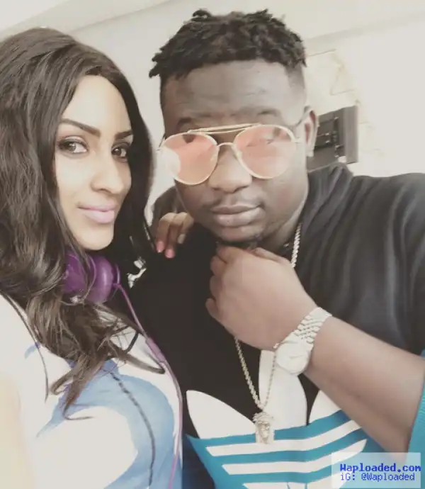 Wande Coal Debuts New Hair Style
